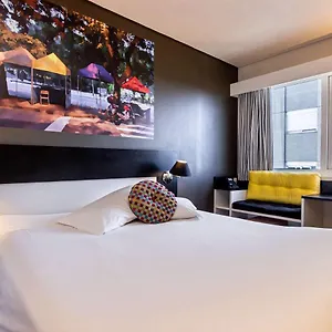 Ibis Styles Centro -5 Minutos Da Rodoviaria E Do Moinhos De Vento 3* Porto Alegre
